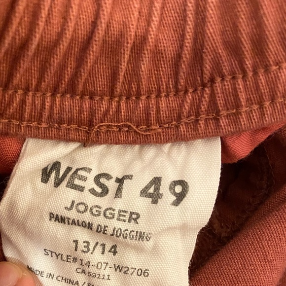 West 49 boys joggers. Burnt orange. Size:13-14. - Picture 4 of 5